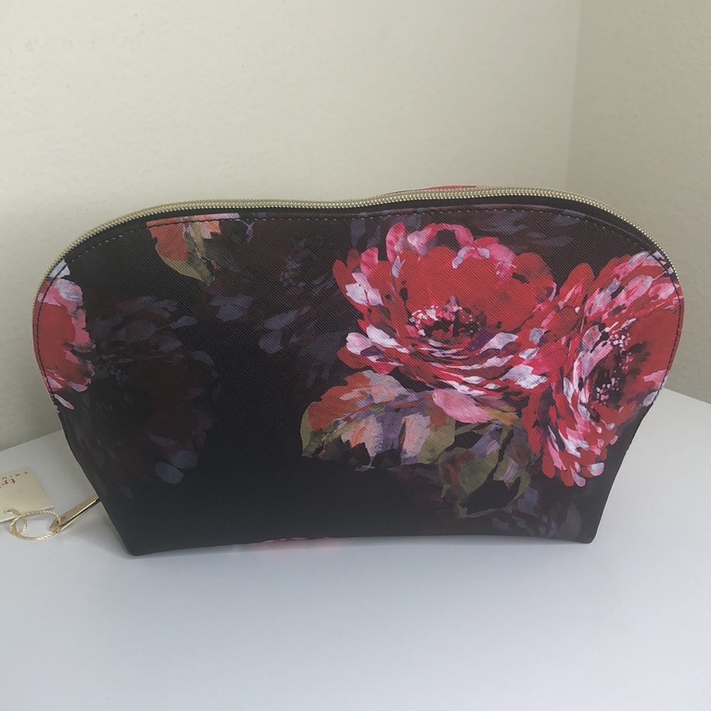 🎀 Cosmetic bag bundle - Picture 5 of 9